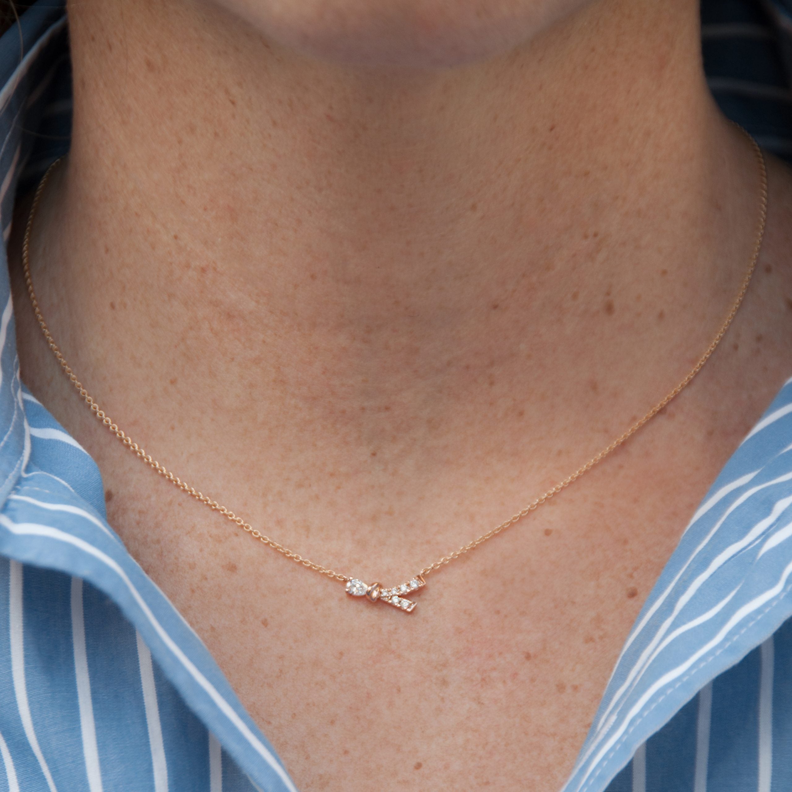 Collar Knot Lady B