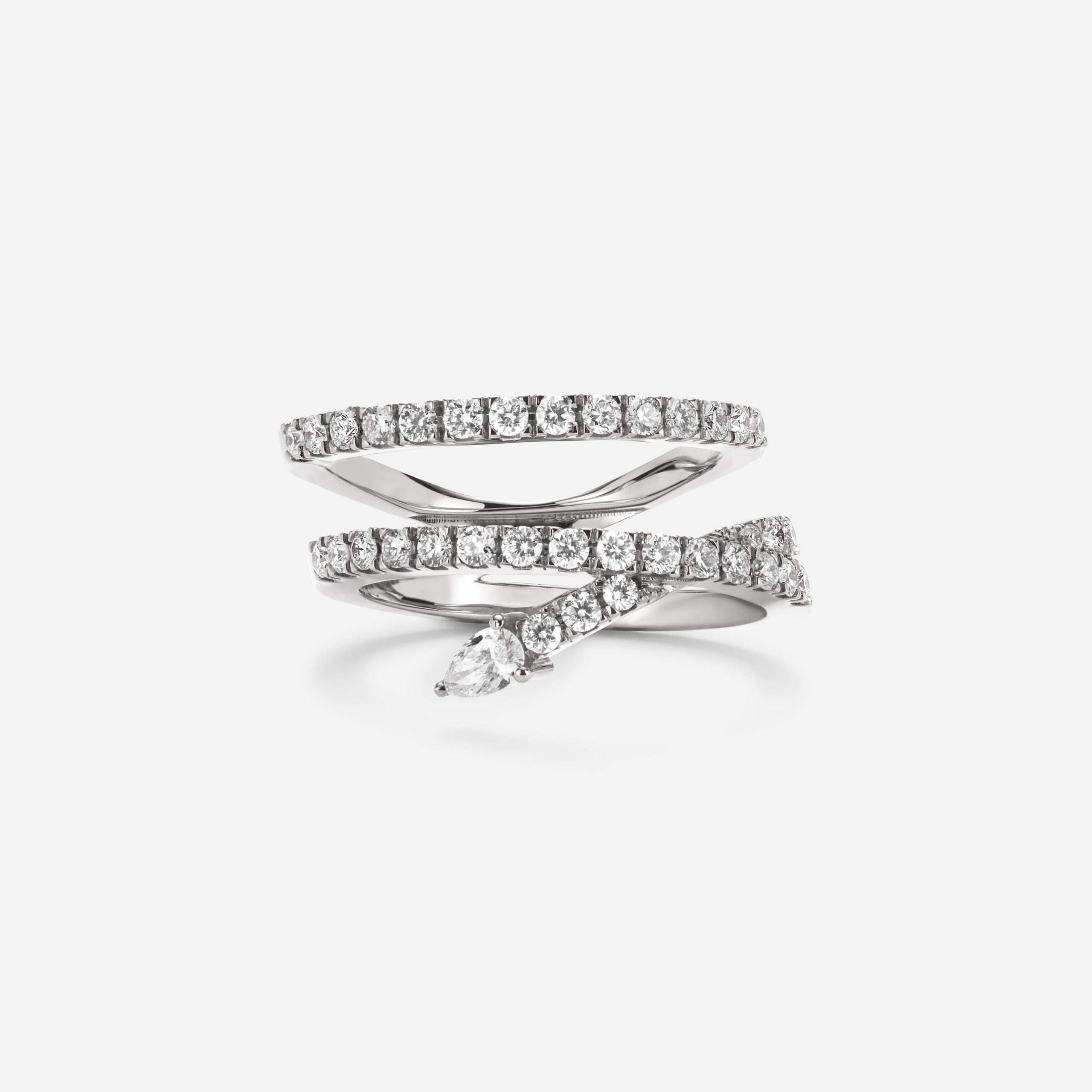 Privée Drop Ring