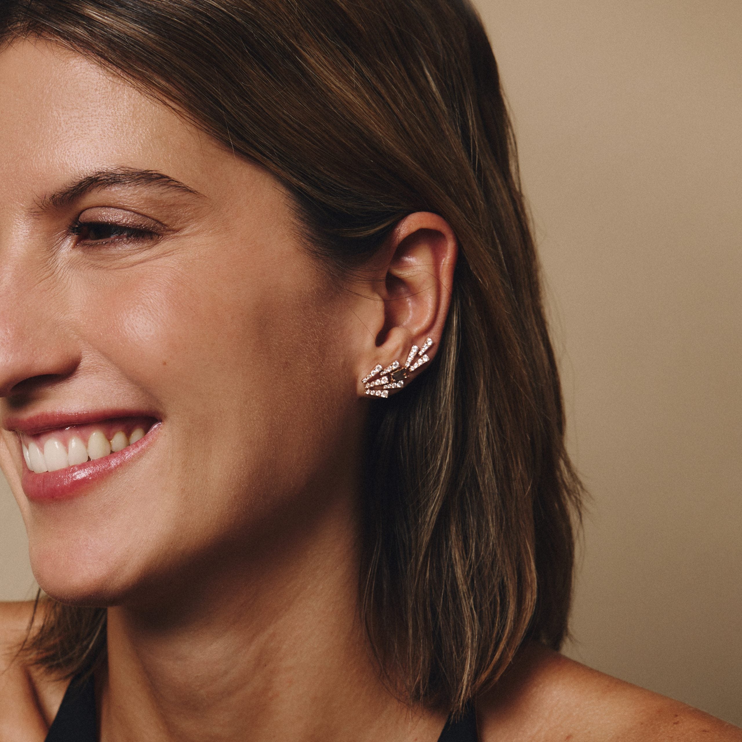 Smoky Club XS Earring