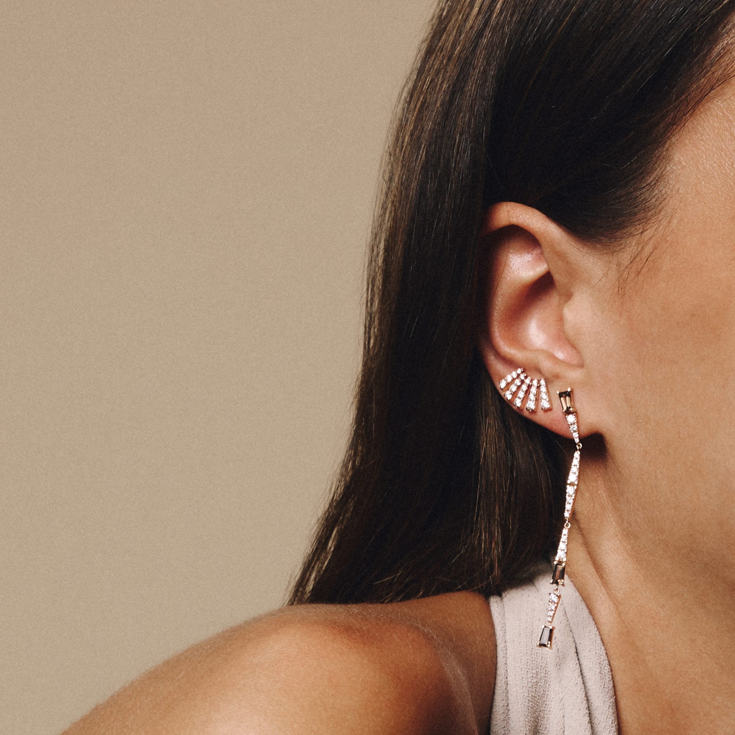 Smoky Club M Earrings